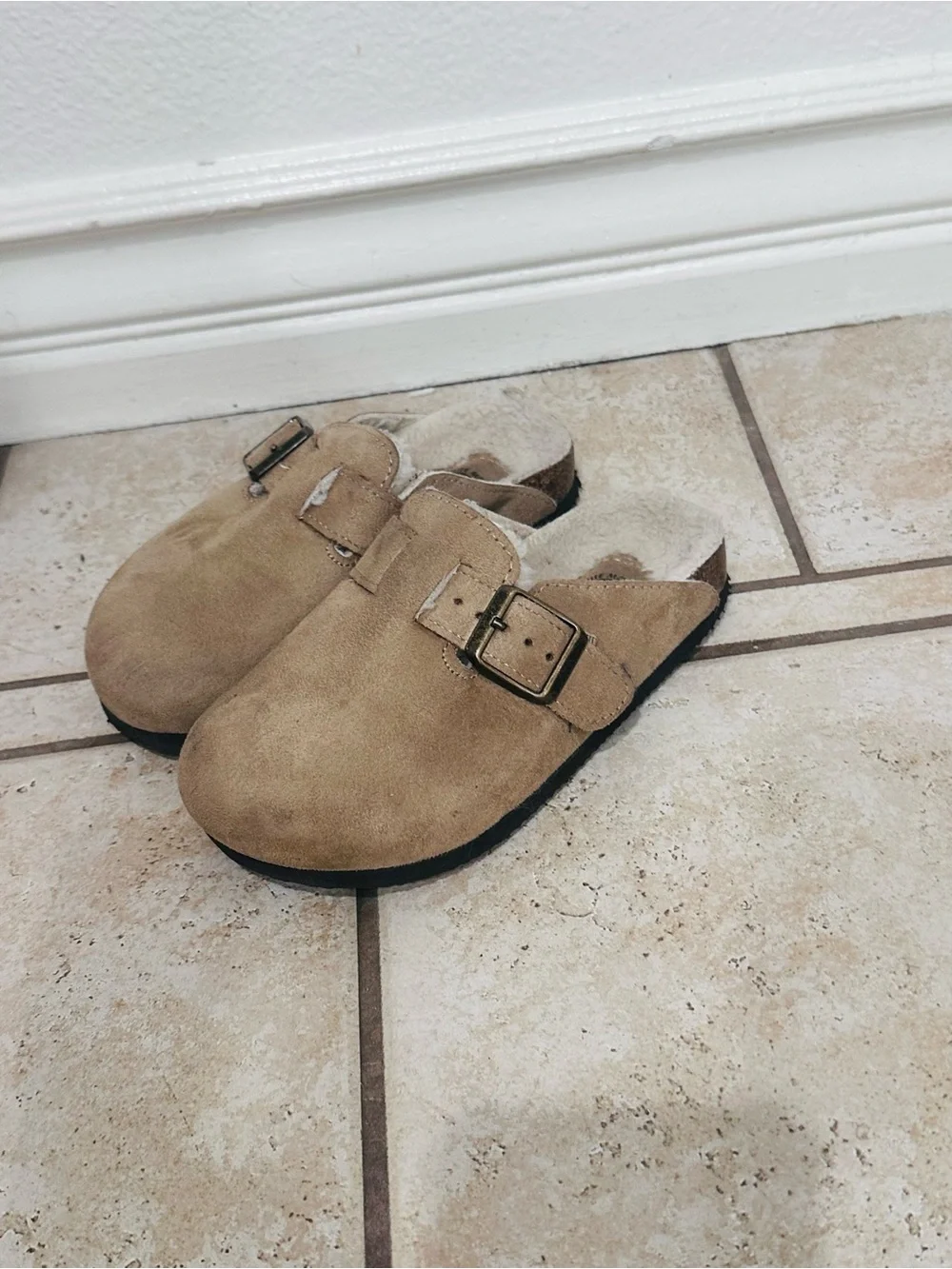 White Mountain Kids Suede Buckle Clog Slippers in Tan
